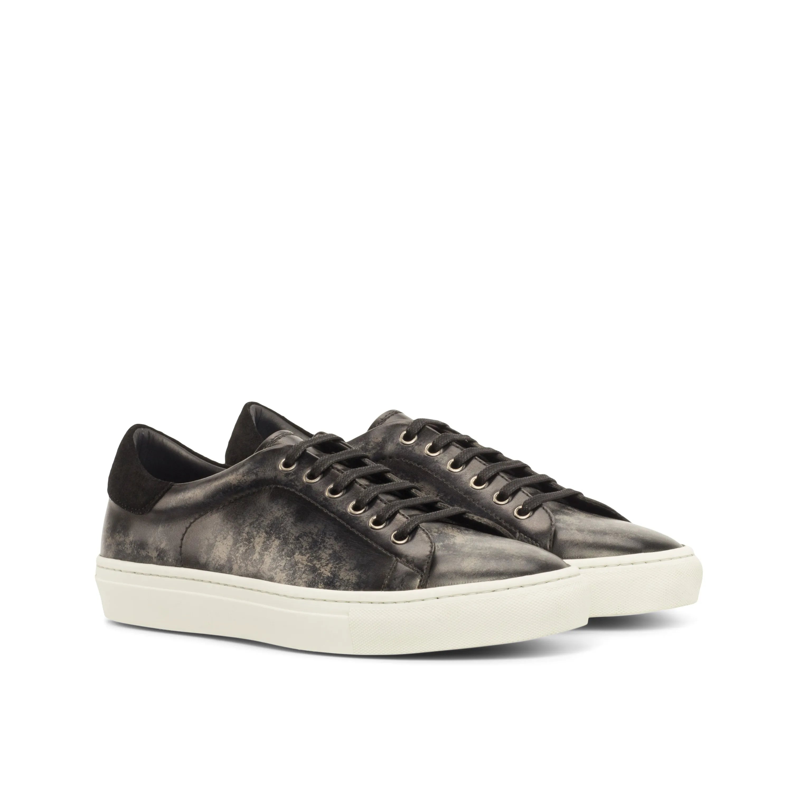 Nira Trainer Patina Sneaker