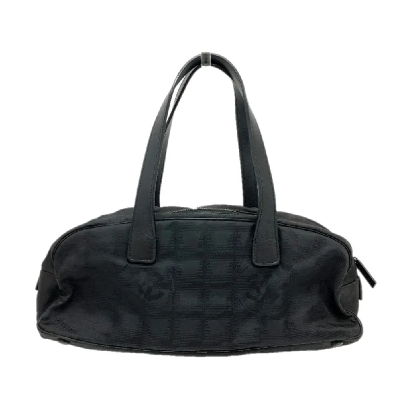 CHANEL Boston Duffel bag A15828 Leather / nylon black New travel line Women Used Authentic CHANEL Boston Duffel bag A15828 Leather / nylon black New travel line Women Used Authentic