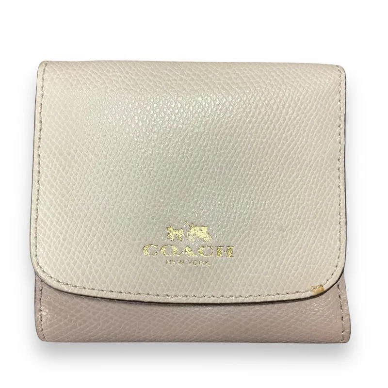 Wallet Designer By Coach  Size: Small